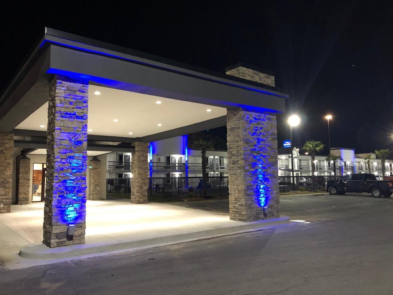 Quality Inn Dalton Exterior foto